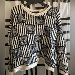 Forever 21 Fuzzy Sweater Sz L